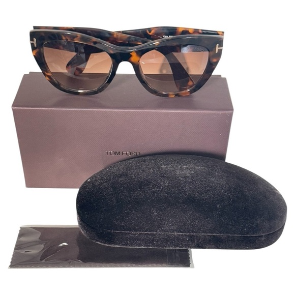 TOM FORD Cara 56MM Gradiant Lens UV Protection Square Sunglasses Brown New - Picture 5 of 13